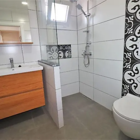 Artemis - Kusadasi Apartament